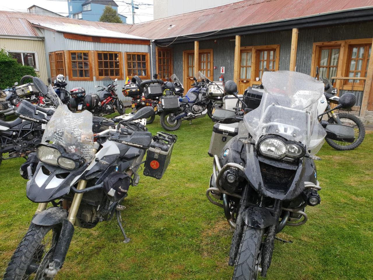 Lo De Momo Alojamiento Turistico Hostel Ushuaia Exterior foto